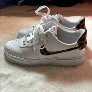 Nike Air Force leopard